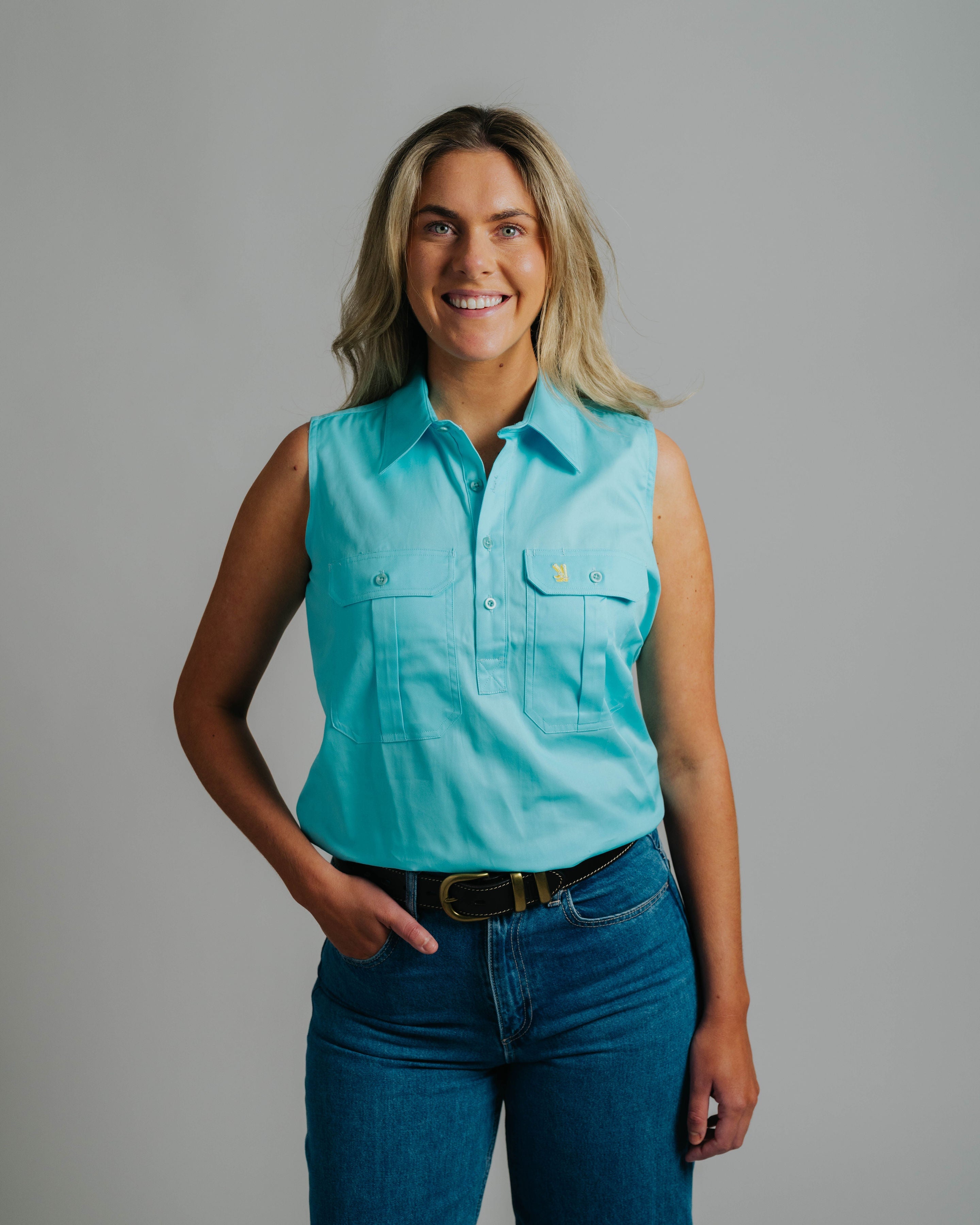 Sleeveless Turquoise Work Shirt