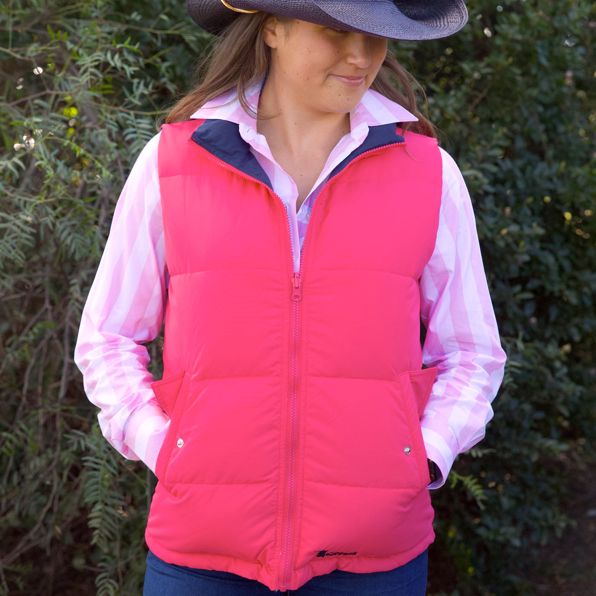 Ladies pink puffer vest hotsell