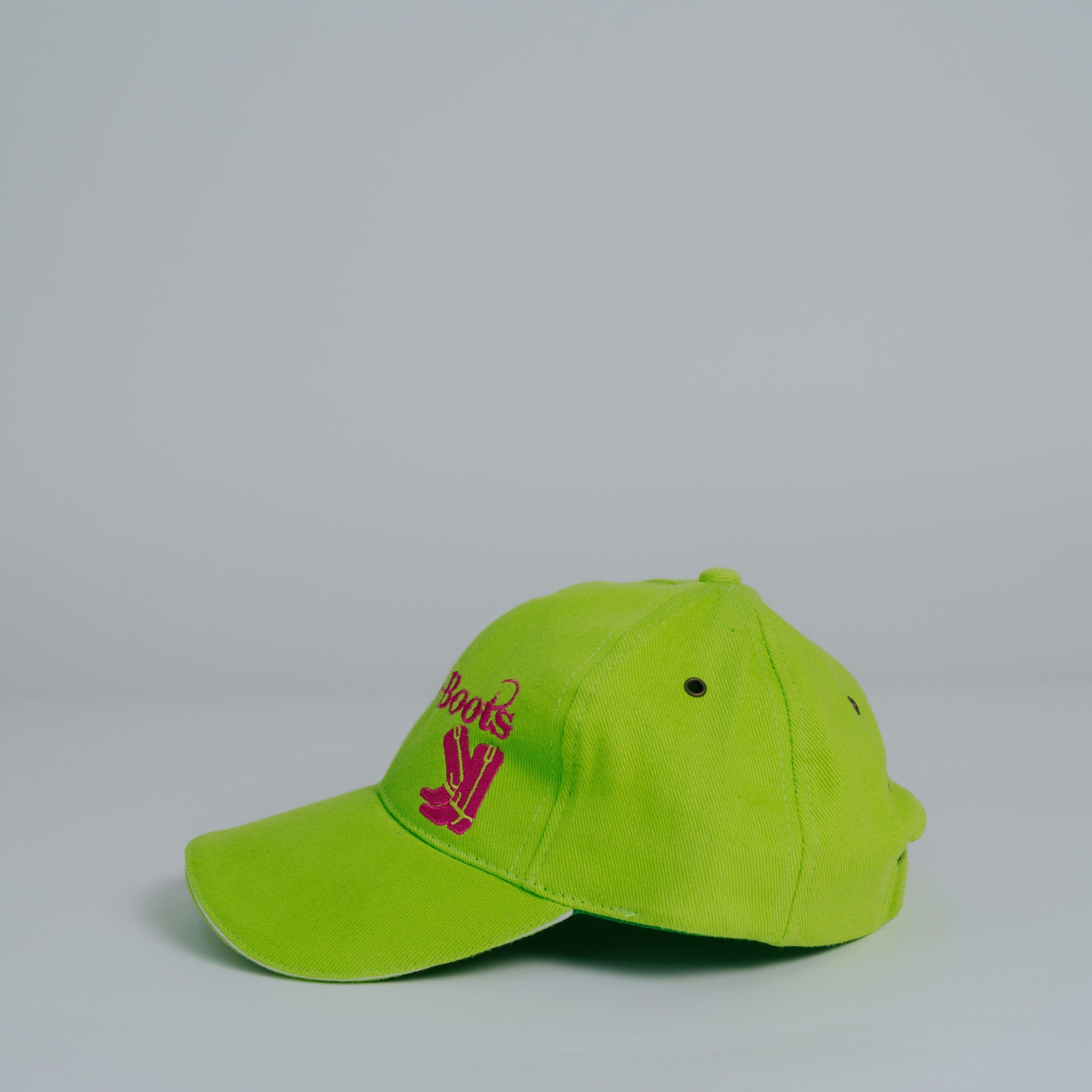 Caps