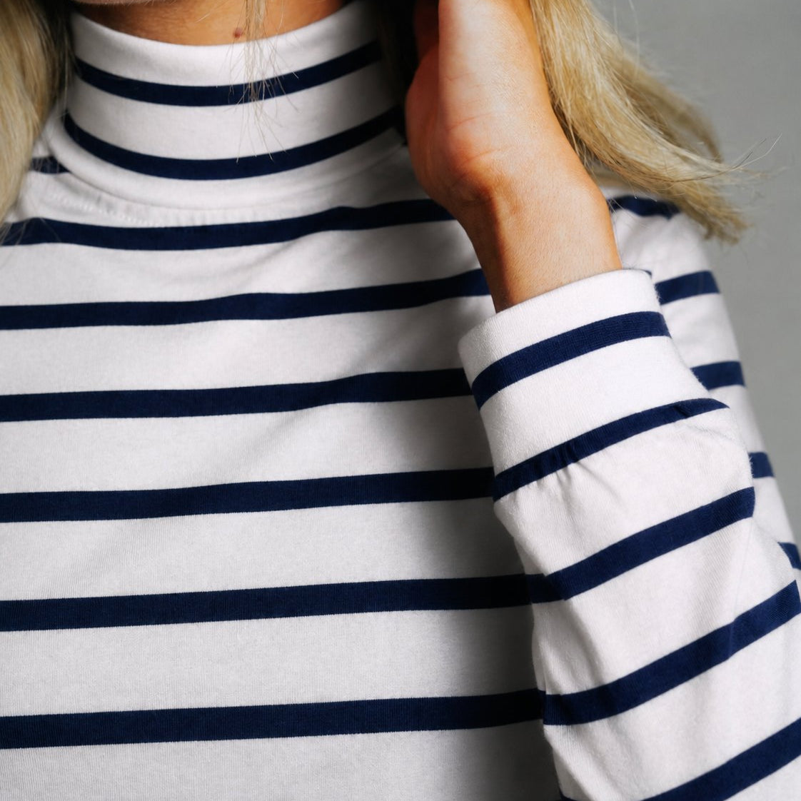 Skivvy - Navy / White Stripe