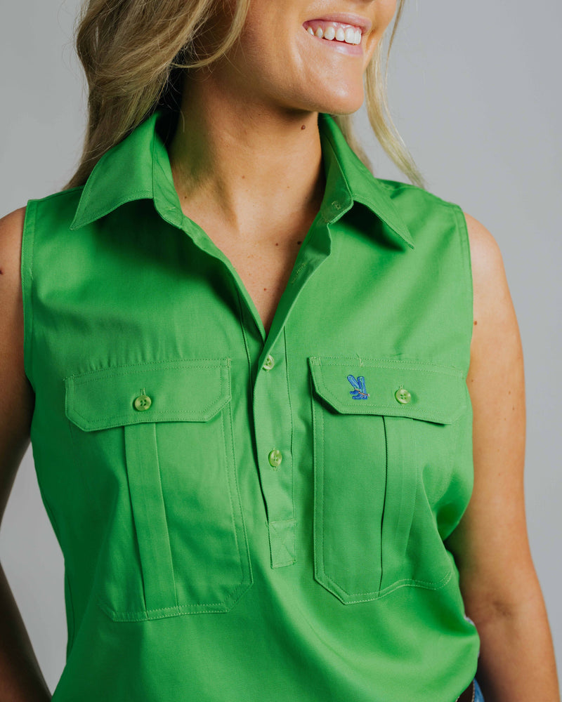 Sleeveless Clover Work Shirt