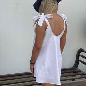 Capri Dress - White